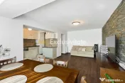 Apartament cu 3 camere în blocul Mobilux, Piața Vasile ...