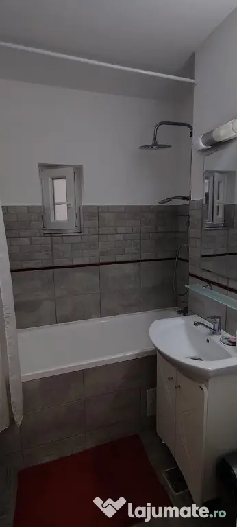 Apartament 3 camere ultracentral -Teatrul Eminescu - Botosani (Botosani)