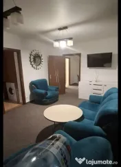 Apartament cu 3 camere Semidecomandate - Parter Zona Marasesti 
