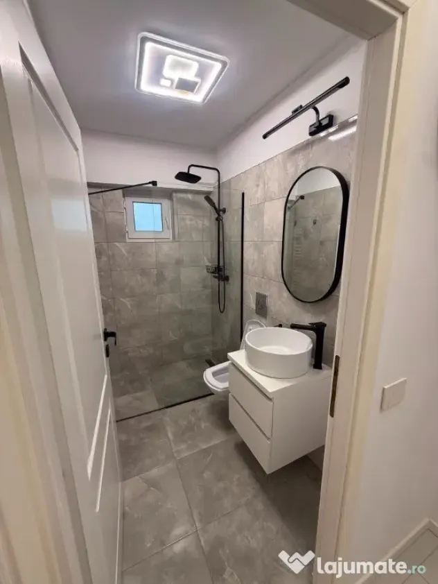 Apartament cu 3 camere zona Romarta - Botosani (Botosani)