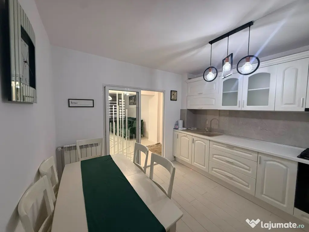 Apartament cu 3 camere zona Romarta - Botosani (Botosani)