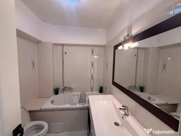 Apartament cu 3 camere zona Romarta - Botosani (Botosani)