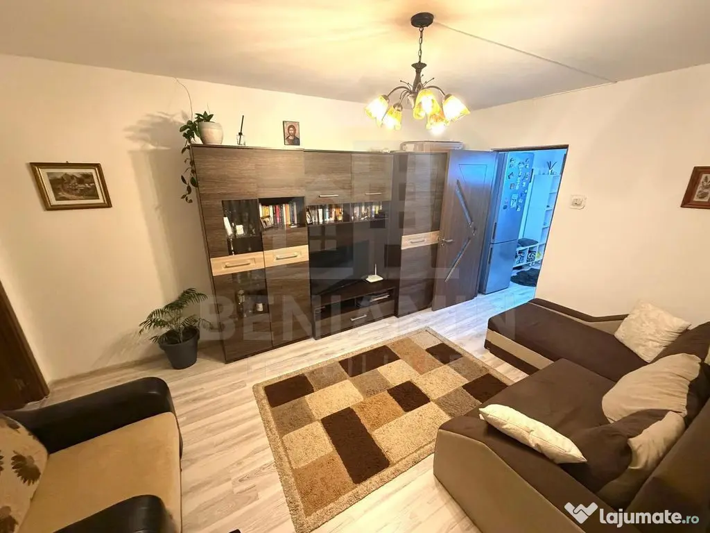 3 camere semidecomandat etaj 3 mobilat utilat - Valea Ros... - Craiova (Dolj)