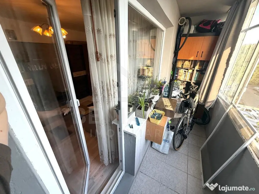 3 camere semidecomandat etaj 3 mobilat utilat - Valea Ros... - Craiova (Dolj)