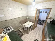 3 camere semidecomandat etaj 3 mobilat utilat - Valea Ros... 