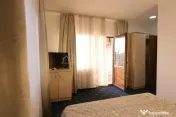 VANZARE - CLADIRE COMERCIALA - HOTEL - PRETABIL SI PENTRU 
