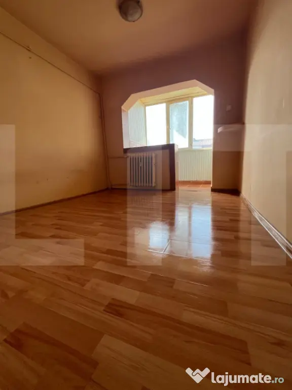 Garsonieră de 16 mp - Zona Parcul Curcubeului - Botosani (Botosani)