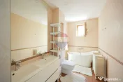 De vânzare casă ultrafinisată cu 3 camere, Paleu - Bihor 