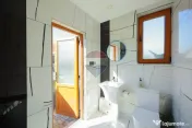 De vânzare casă ultrafinisată cu 3 camere, Paleu - Bihor 