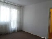 Apartament 2 camere Astra ,etajul 2,liber,86500 Euro 