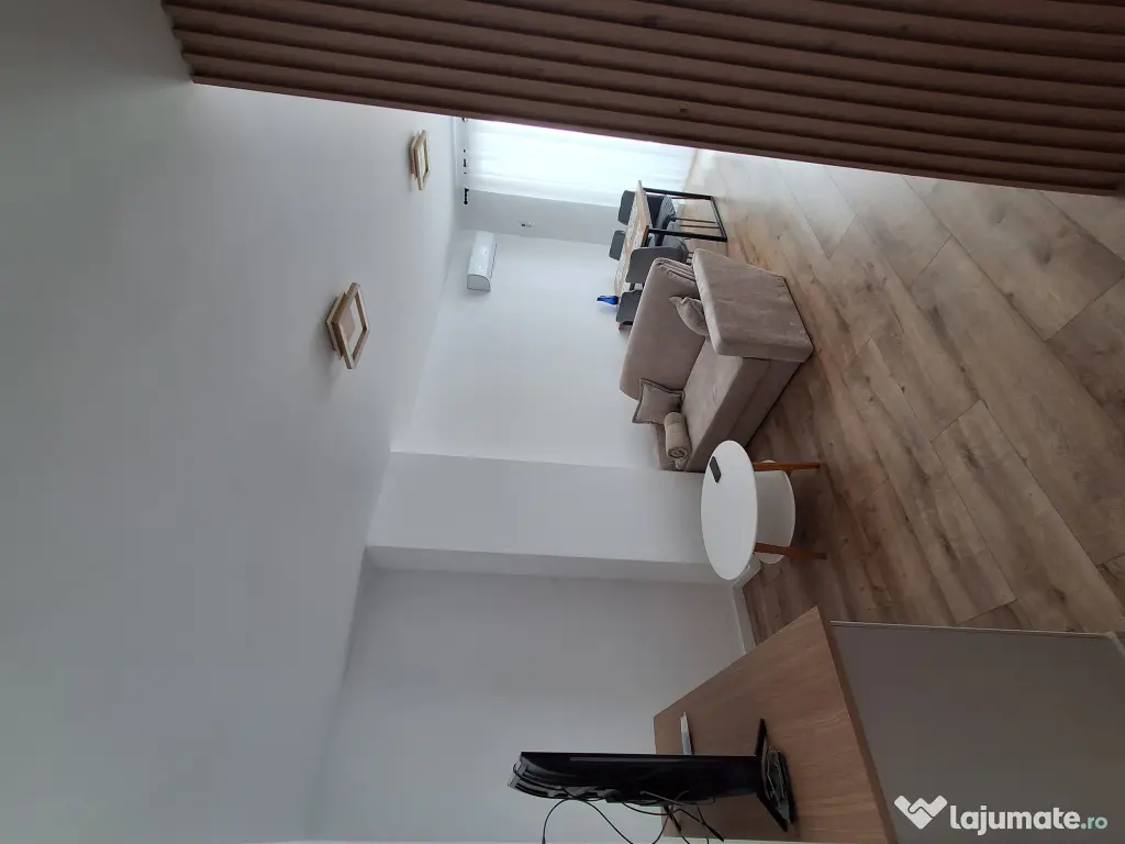 Apartament 2 camere + parcare