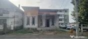 Casa noua in rosu 
