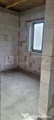 Casa noua in rosu 