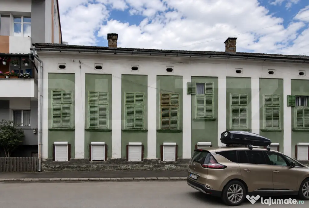 Apartament la casa de vanzare, 85 mp, zona Ultracentrala - Bistrita (Bistrita-Nasaud)