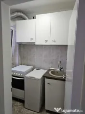Dristor la metrou etaj 4 