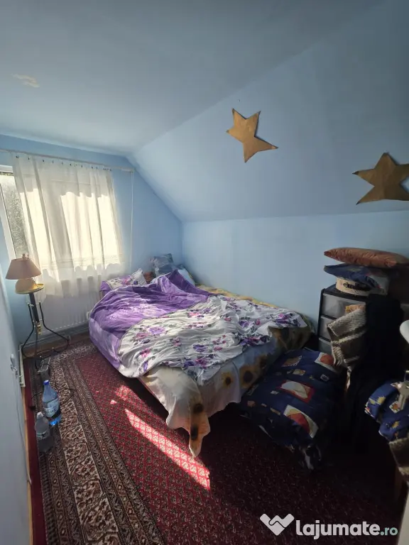 Casă de vacanță în Fundata, Brașov – 3.300 mp teren, acces direct din DN73
