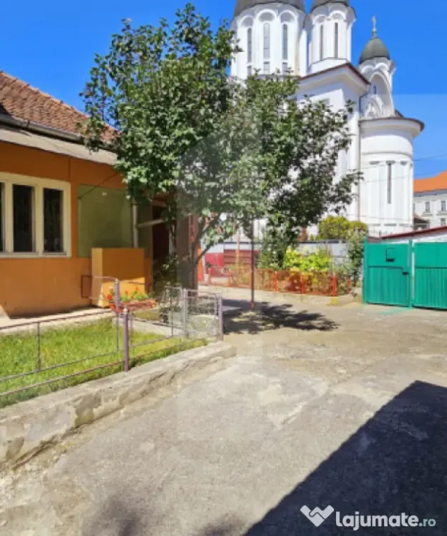 Casă de vânzare în ultracentral, Sfântu Gheorghe - Sfantu Gheorghe (Covasna)