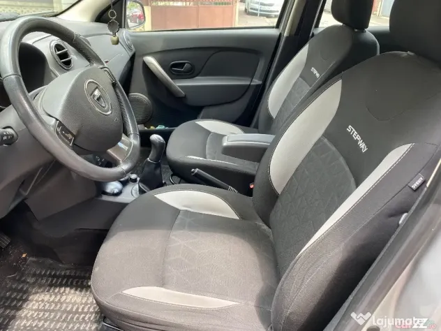 Dacia Sandero stepway Prim proprietar Stare impecabila Kilometraj mic 36.394 km - Bucuresti (Bucuresti-Ilfov)