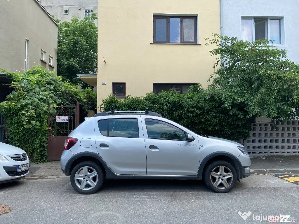 Dacia Sandero stepway Prim proprietar Stare impecabila Kilometraj mic 36.394 km - Bucuresti (Bucuresti-Ilfov)