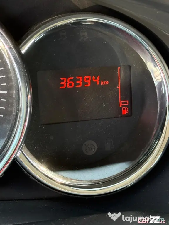 Dacia Sandero stepway Prim proprietar Stare impecabila Kilometraj mic 36.394 km - Bucuresti (Bucuresti-Ilfov)