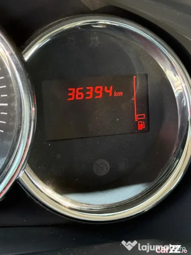 Dacia Sandero stepway Prim proprietar Stare impecabila Kilometraj mic 36.394 km - Bucuresti (Bucuresti-Ilfov)