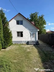 DOUĂ CASE ÎN ACEEAȘI CURTE – TEREN 12 ARI | OPORTUNI...