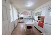 Apartament spațios-Zona Ultracentrală-Ideal studenti sa...