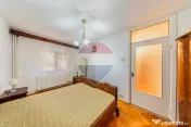 Apartament cu 3 camere, in zona Boul Rosu 