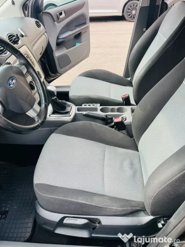Autoturism Ford Focus