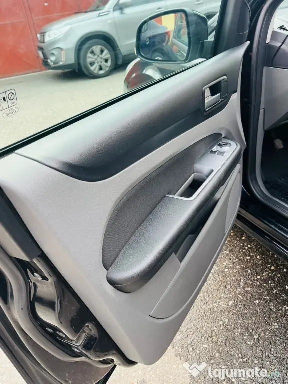 Autoturism Ford Focus