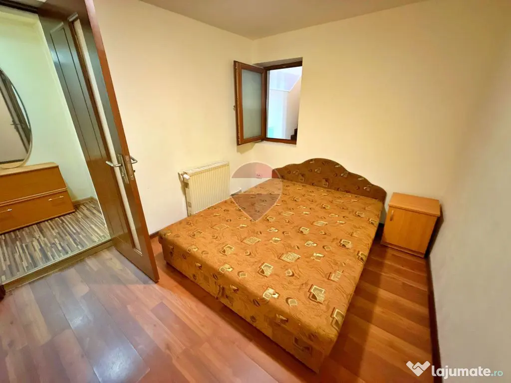 Casă cu 5 camere și garaj, de închiriat în zona Boul ... - Arad (Arad)