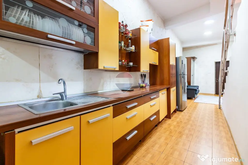 Inchiriere Cladire P+1+M Apusului, 433mp, Curte 900mp, Pa... - Bucuresti (Bucuresti-Ilfov)
