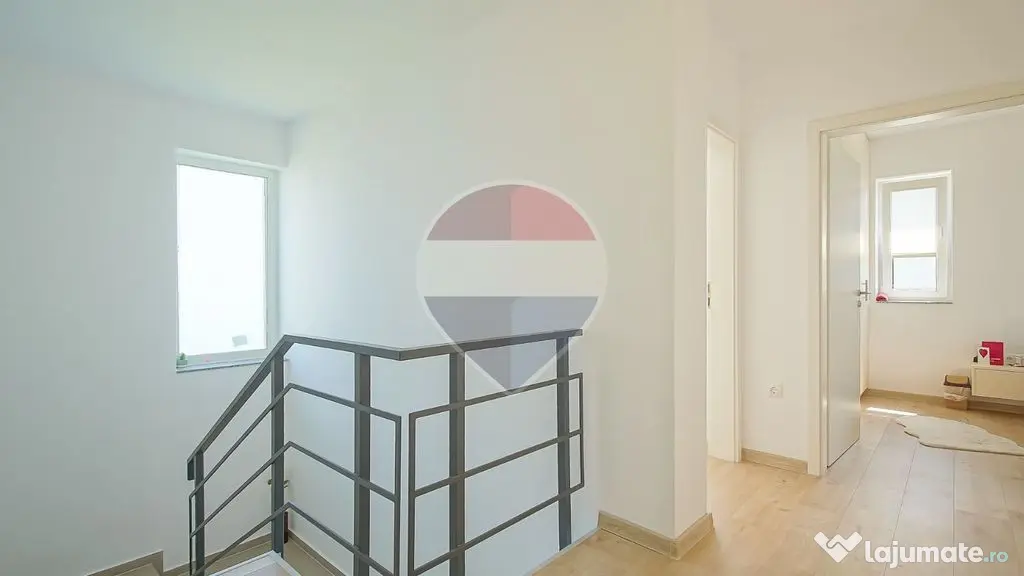 Comision 0%! Casă 3 camere | Mobilată | Curte | Maurer ... - Bod (Brasov)