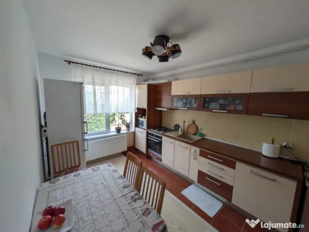 Apartament 3 camere 78 mp +terasa 8 mp + parcare Floresti zo - Floresti (Cluj)