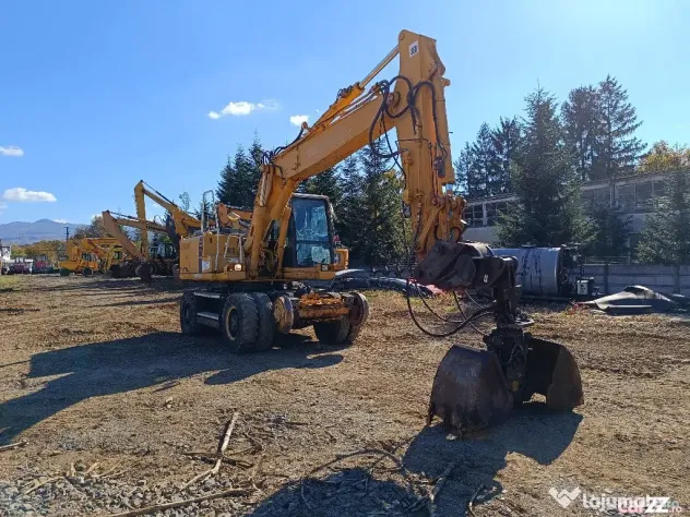 Excavator rutier–feroviar Komatsu PW170-ES, 21 tone, 2003 - Negresti Oas (Satu-Mare)