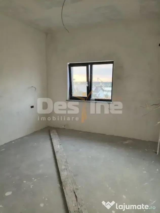 Casă individuală 5 camere cu vedere spre LAC - Agigea - Agigea (Constanta)