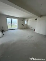 Apartament de vanzare semidecomandat ,2 camere 52 mp , zona