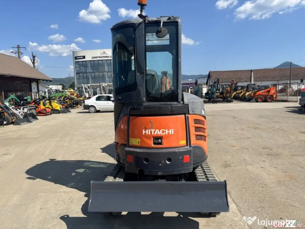 Miniexcavator Hitachi ZAXIS 22U-2, 2010, 2,2 tone - Negresti Oas (Satu-Mare)