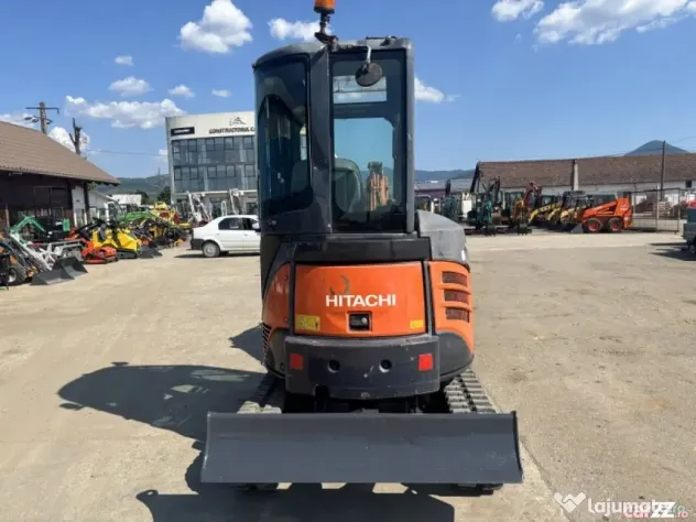 Miniexcavator Hitachi ZAXIS 22U-2, 2010, 2,2 tone - Negresti Oas (Satu-Mare)