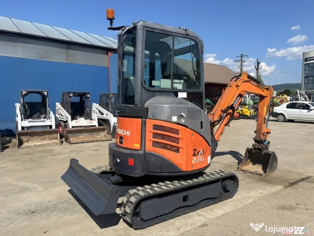 Miniexcavator Hitachi ZAXIS 22U-2, 2010, 2,2 tone - Negresti Oas (Satu-Mare)