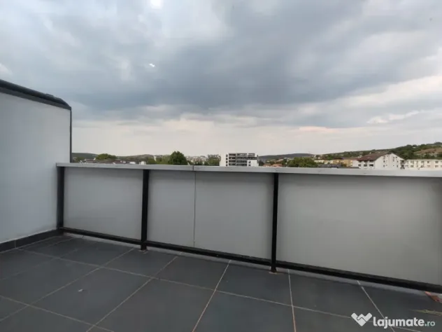 Apartament 4 camere, 93,30mp, Zona Calea Baciului, Cluj-Napo - Cluj-Napoca (Cluj)