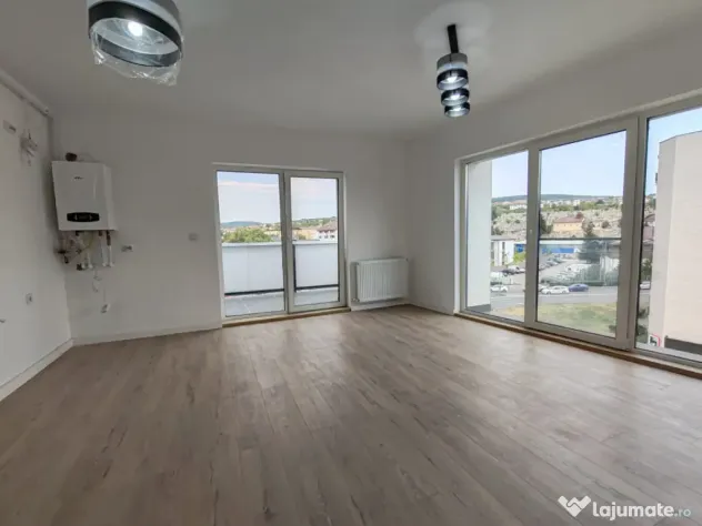 Apartament 4 camere, 93,30mp, Zona Calea Baciului, Cluj-Napo - Cluj-Napoca (Cluj)