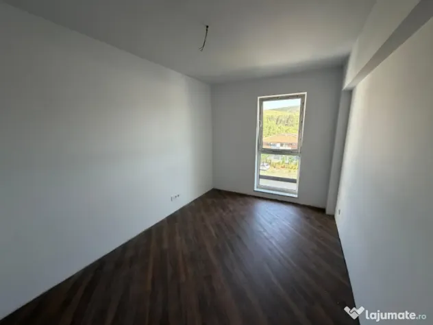 Apartament 3 camere, 69,96 mp, zona Tineretului - Floresti (Cluj)