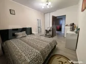 Casă cu 4 dormitoare, terasă de 50 mp, garaj și teren 500 