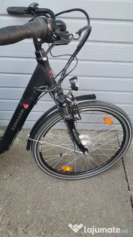 Bicicletă electrică