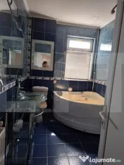 Imobil comercial sau rezidențial P+1+M, 879 mp – Slatina