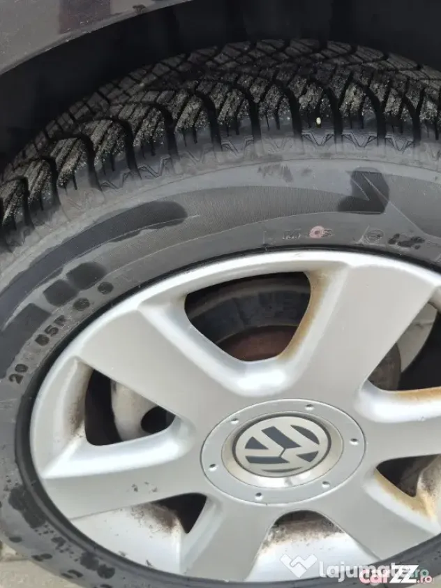 Volkswagen Touran (2004) 1.9 TDI, 5 Locuri, Motor - Campia Turzii (Cluj)