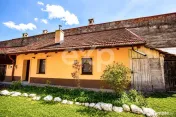 Garsonieră la casă de închiriat,str Lungă 