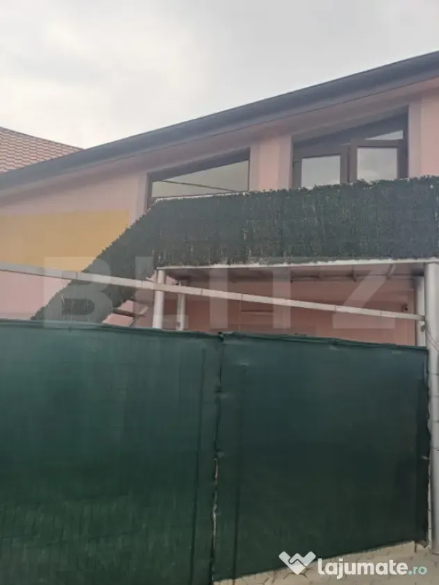 Casa de vanzare, pretabil pensiune, Suceava, zona Burdujeni - Suceava (Suceava)