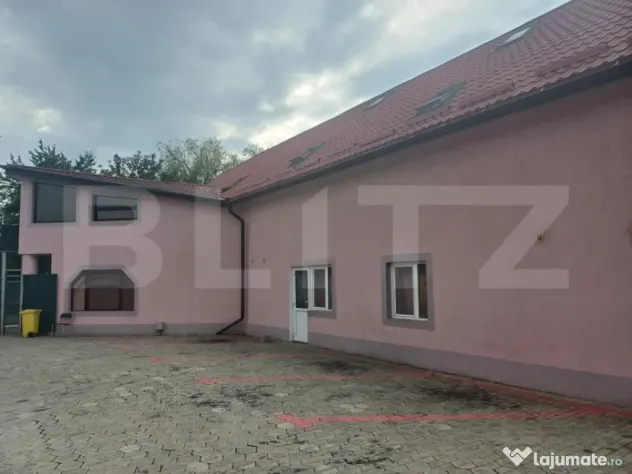 Casa de vanzare, pretabil pensiune, Suceava, zona Burdujeni - Suceava (Suceava)